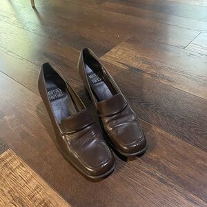 Mootsies Tootsies Dark Brown Women's Loafers